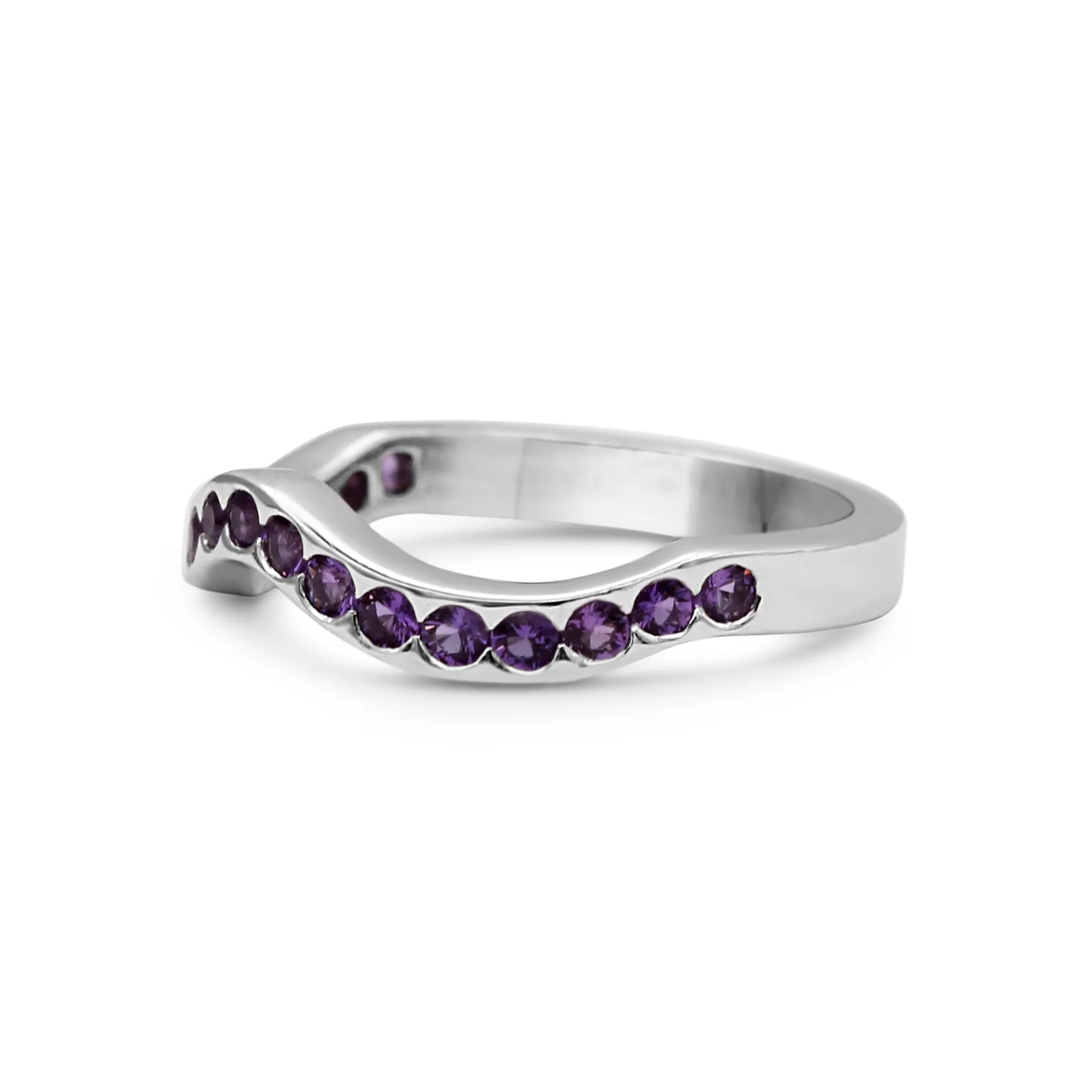 Exquisite 18ct White Gold Amethyst Wishbone Ring by Boodles Elements